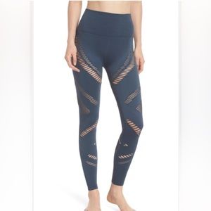 Alo yoga high waist seamless radiance legging